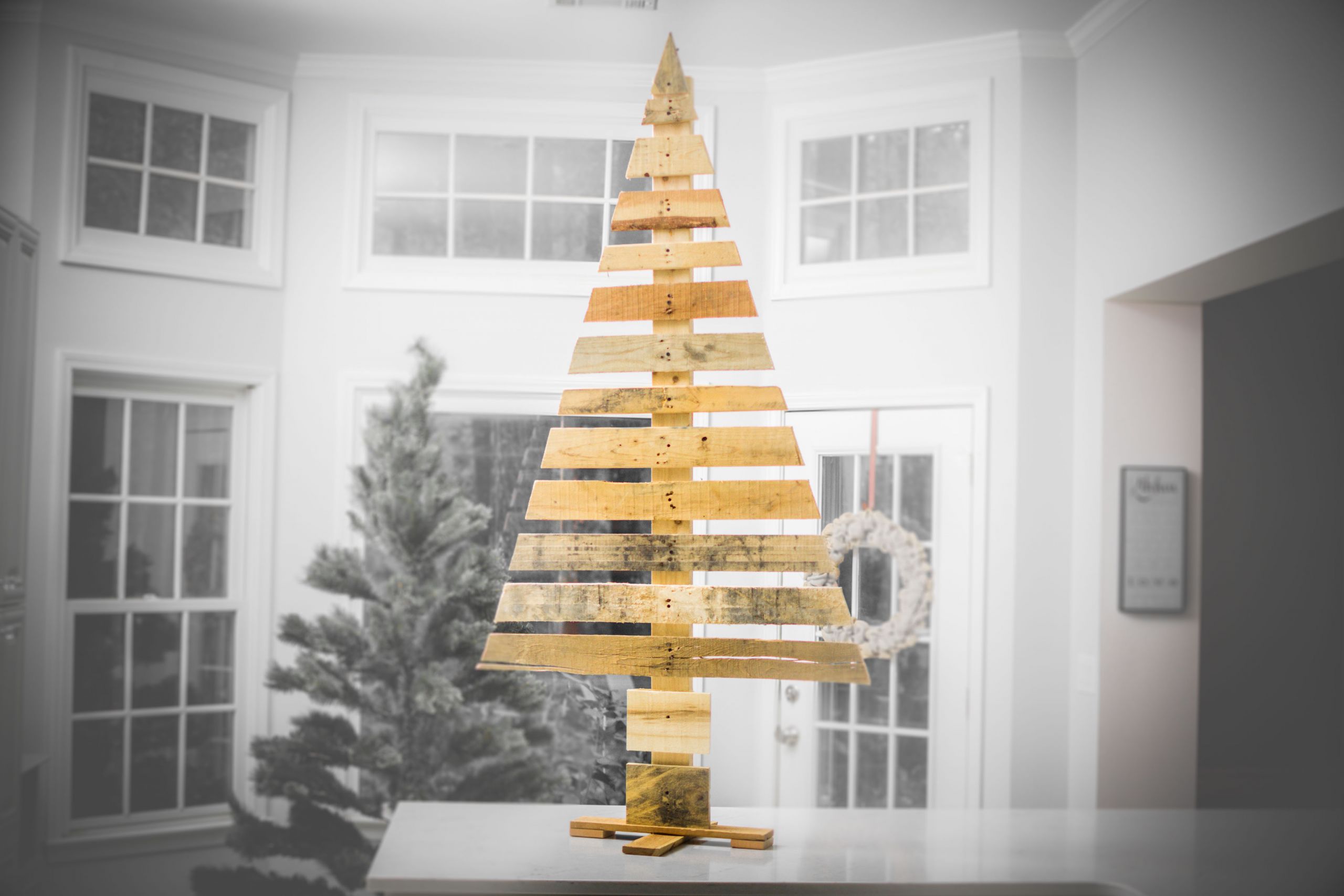 DIY Pallet Christmas Trees
 How to Build a DIY Pallet Christmas Tree Building Our Rez
