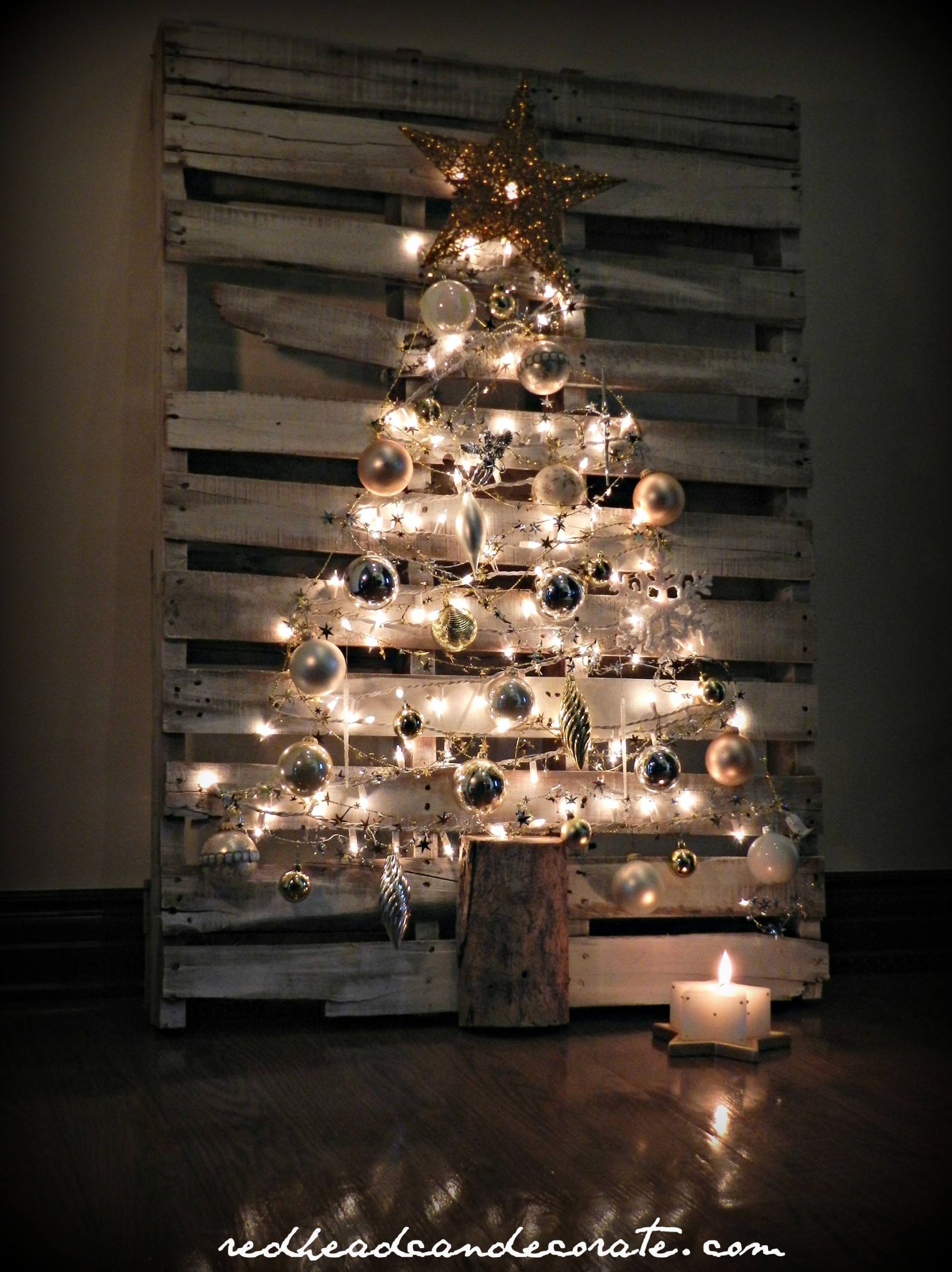 DIY Pallet Christmas Trees
 Pallet Christmas Tree Redhead Can Decorate