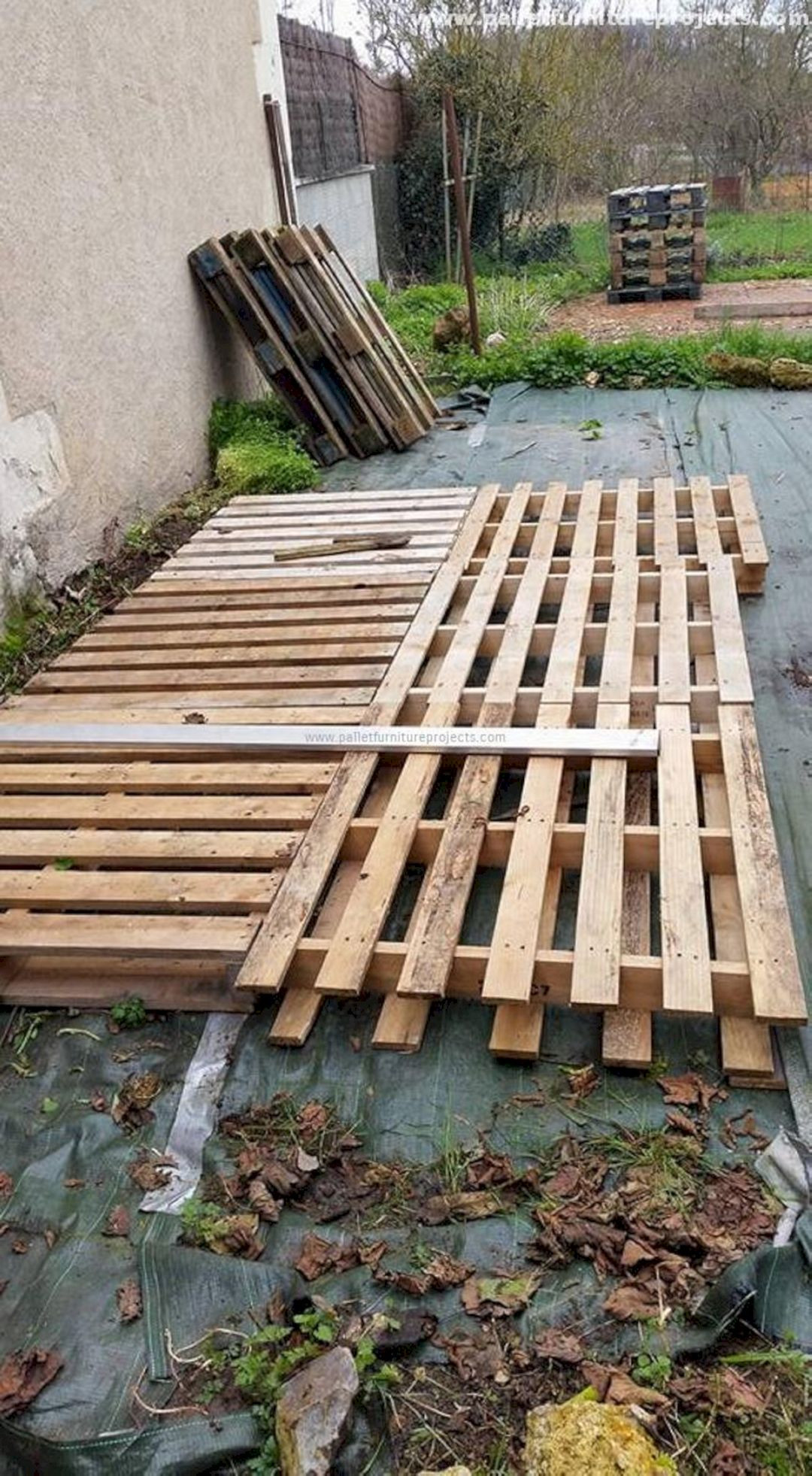 DIY Pallet Plans
 DIY Pallet Deck Ideas – DECOREDO