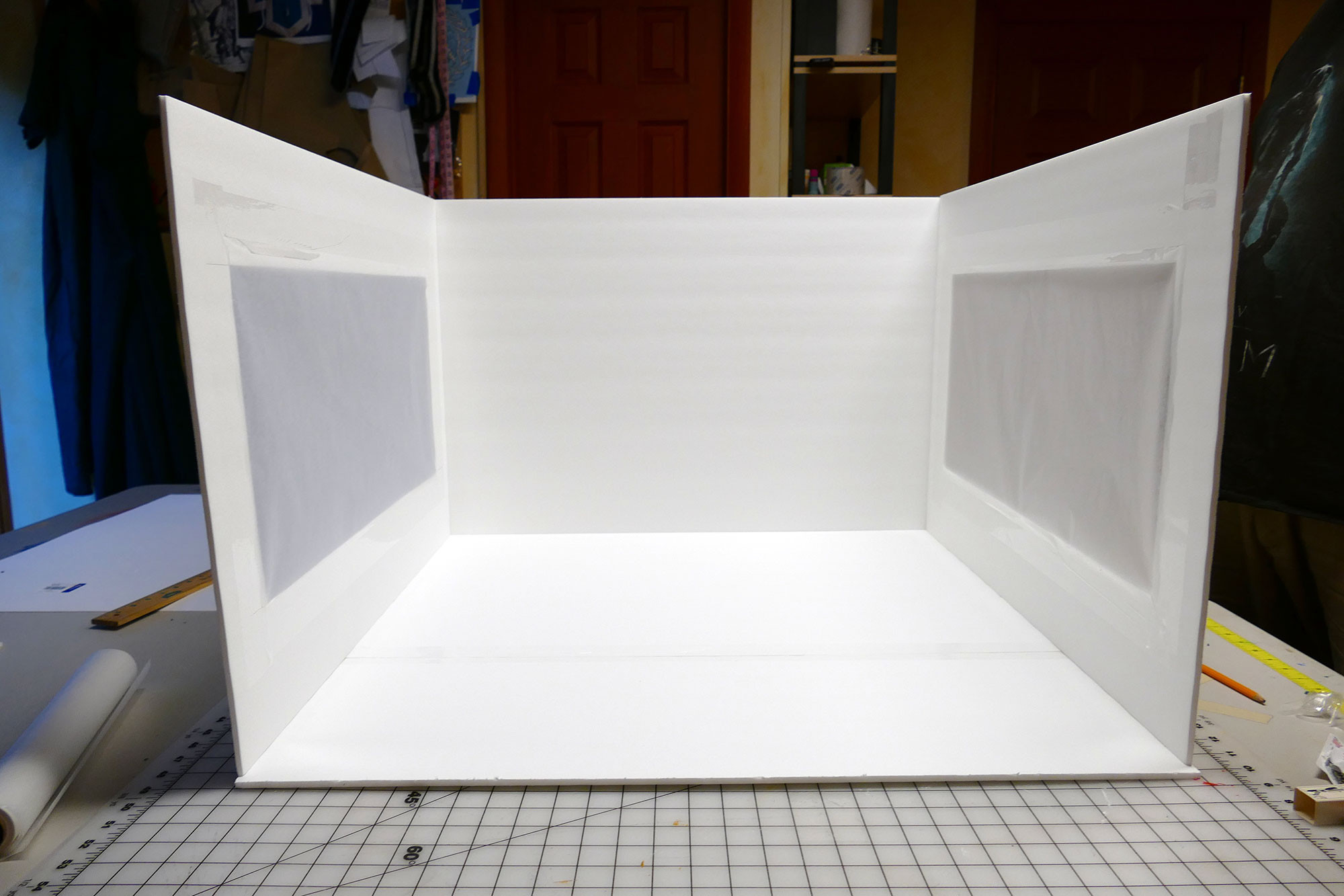 DIY Photography Light Box
 DIY Lightbox for Expert s that Wow Step by Step