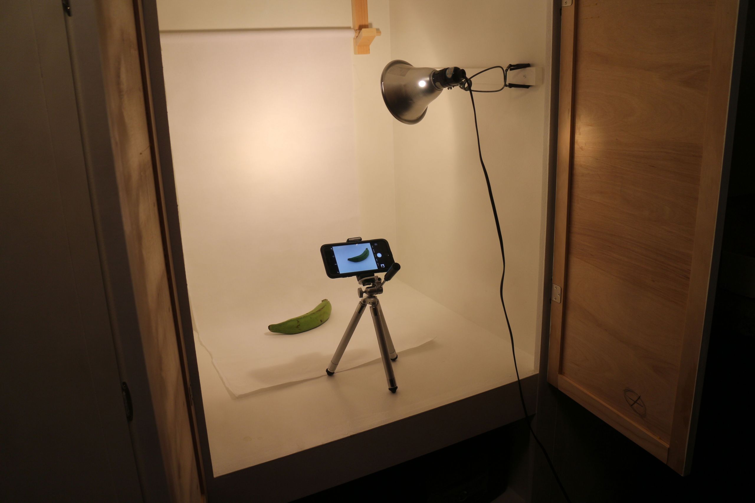 DIY Photography Light Box
 DIY Lightbox graphy GoodStuffAtHome