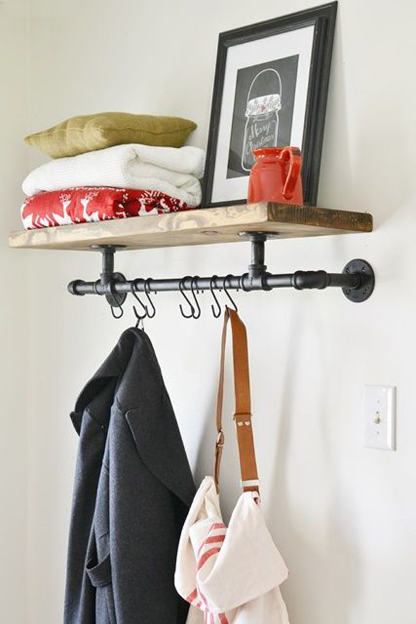 DIY Pipe Rack
 15 Industrial Pipe Rack Storage Ideas