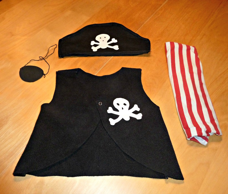 DIY Pirate Costumes For Kids
 How to make a PIRATE costume for kids last minute DIY