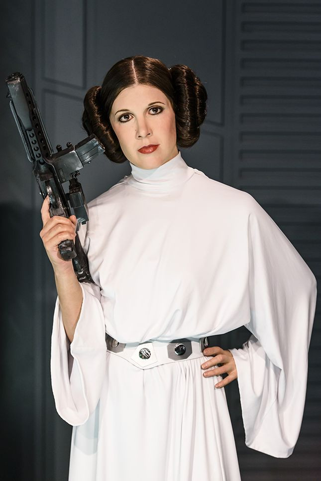DIY Princess Leia Hair
 28 Famous Hairstyles That Are Instant Halloween Costumes