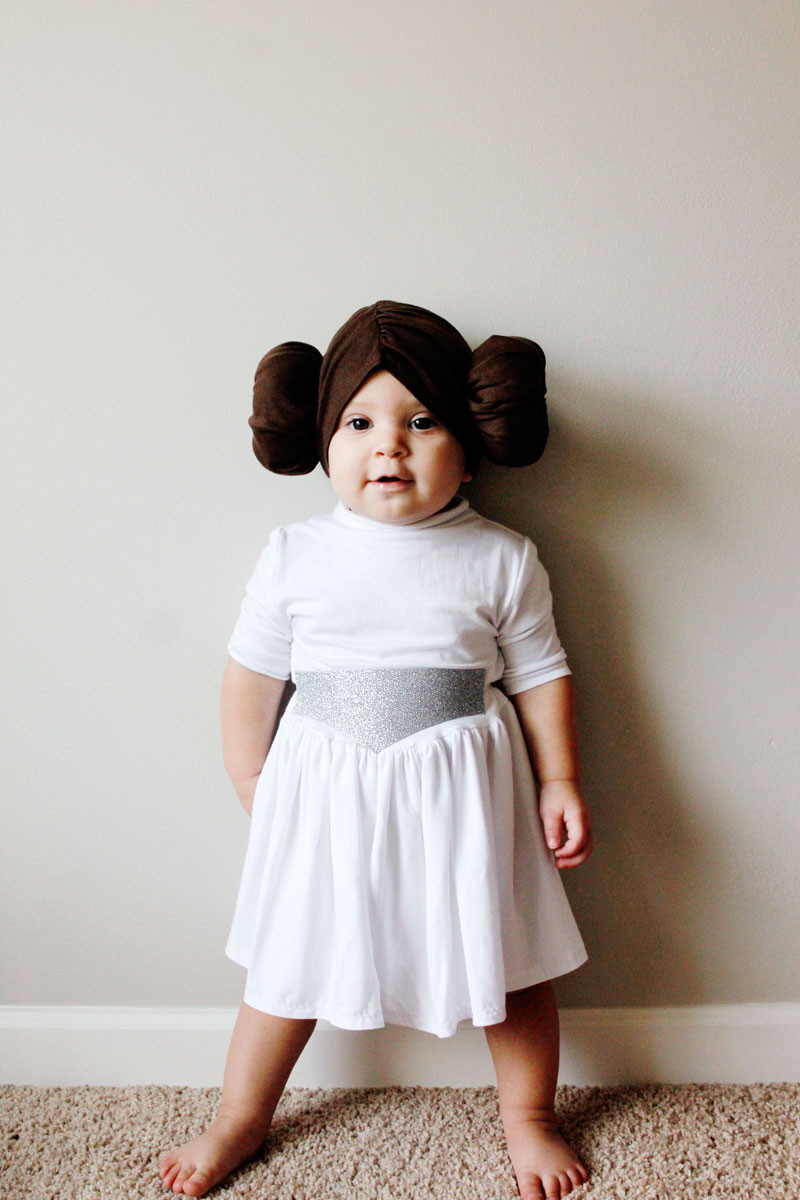 DIY Princess Leia Hair
 DIY princess leia baby costume see kate sew