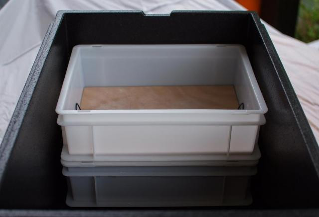 DIY Proofing Box
 Building a Homemade Proofing Box with controlled