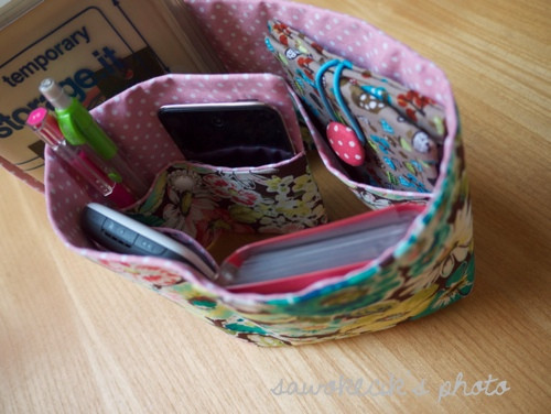 DIY Purse Organizer Insert
 Floral Purse Organizer – Sewing Projects