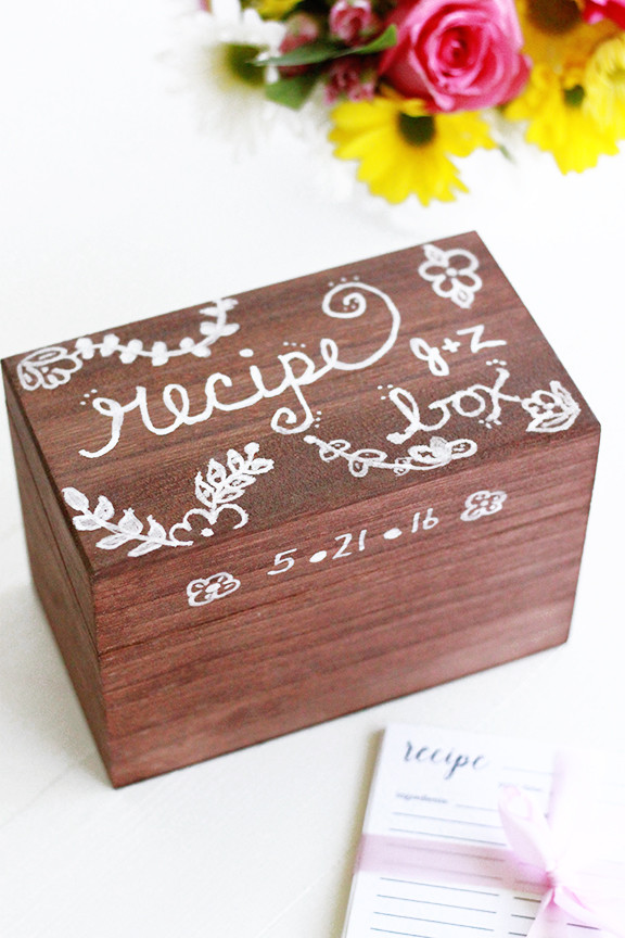 DIY Recipe Boxes
 DIY Rustic Recipe Box – Beauty and Blooms