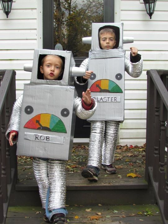 DIY Robot Costume Toddler
 Homemade Halloween Costumes Robot costumes diy
