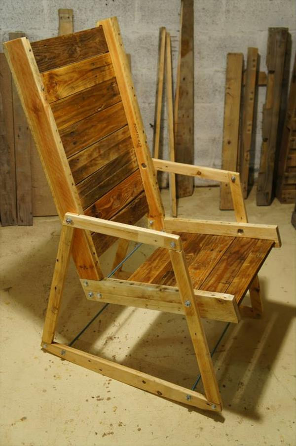 DIY Rocking Chair Plans
 DIY Pallet Wood Rocking Chair