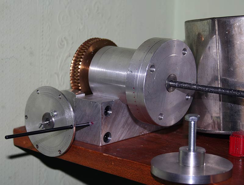 DIY Rotary Table Plans
 7x12 mini lathe More of my home metalworking