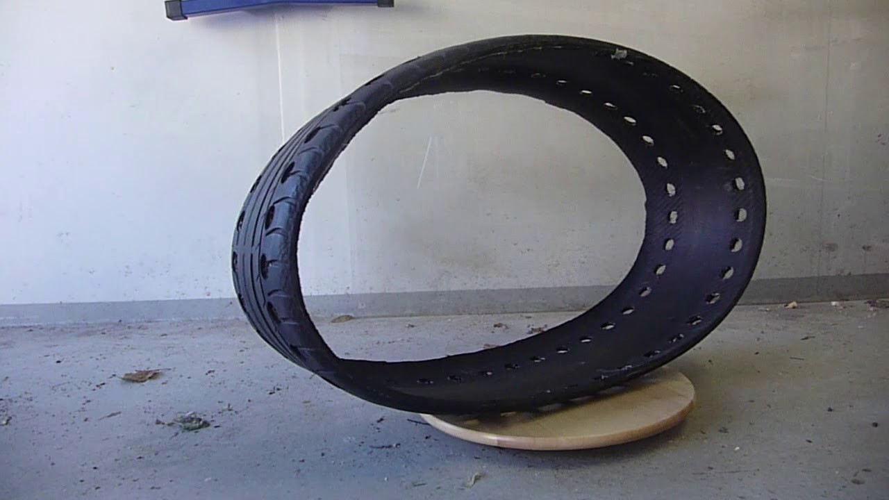 DIY Rubber Tracks
 DIY rubber tracks made form old car tyre for kids