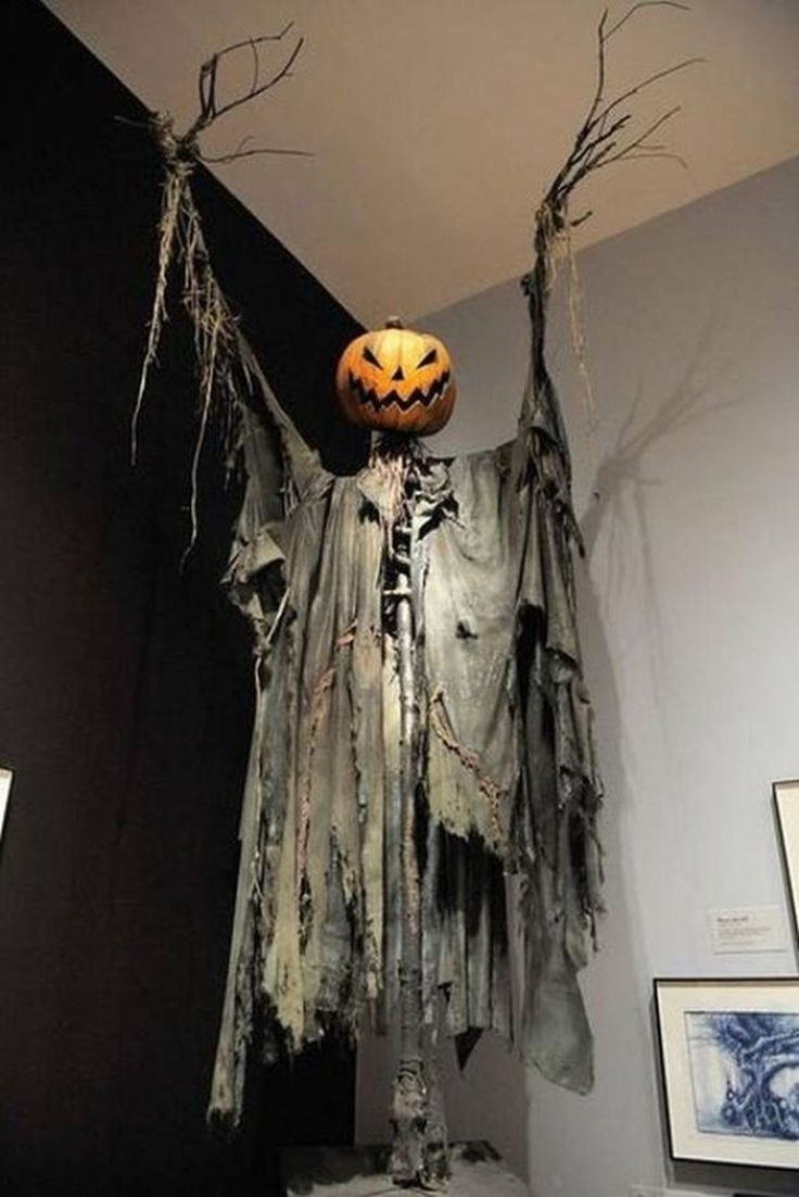 Diy Scary Indoor Halloween Decorations
 Scary Indoor And Outdoor Halloween Decoration That You Can