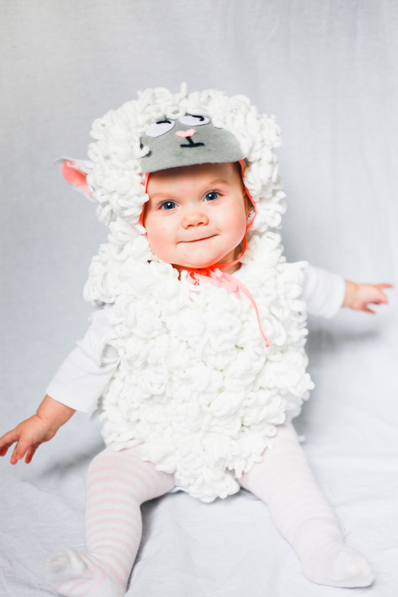 DIY Sheep Costume
 Happy Halloween