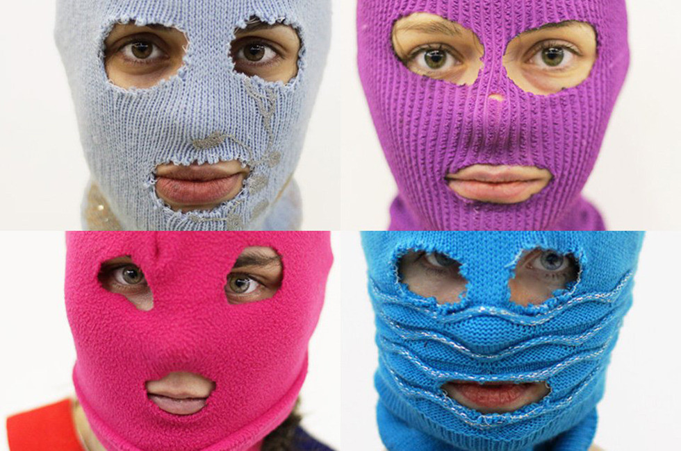 DIY Ski Mask
 Beauty Riot Makeup or … Ski Mask