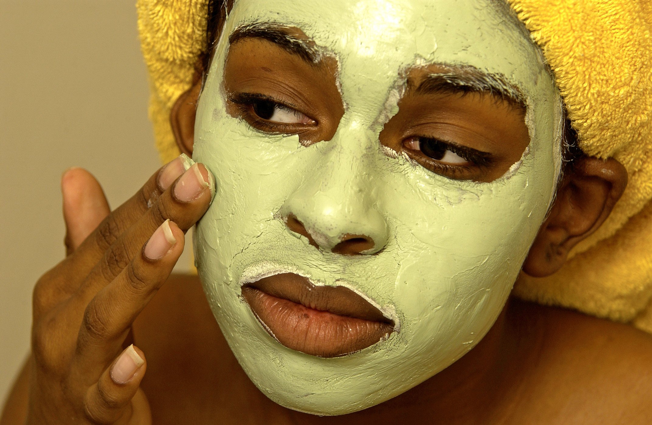 DIY Skin Mask
 3 DIY face masks to bat dry skin this winter