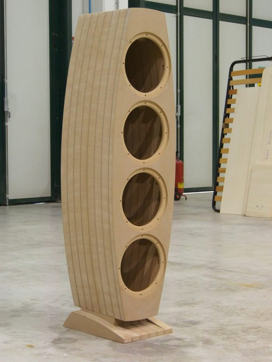 DIY Speaker Box Design
 floorstanding loudspeakers