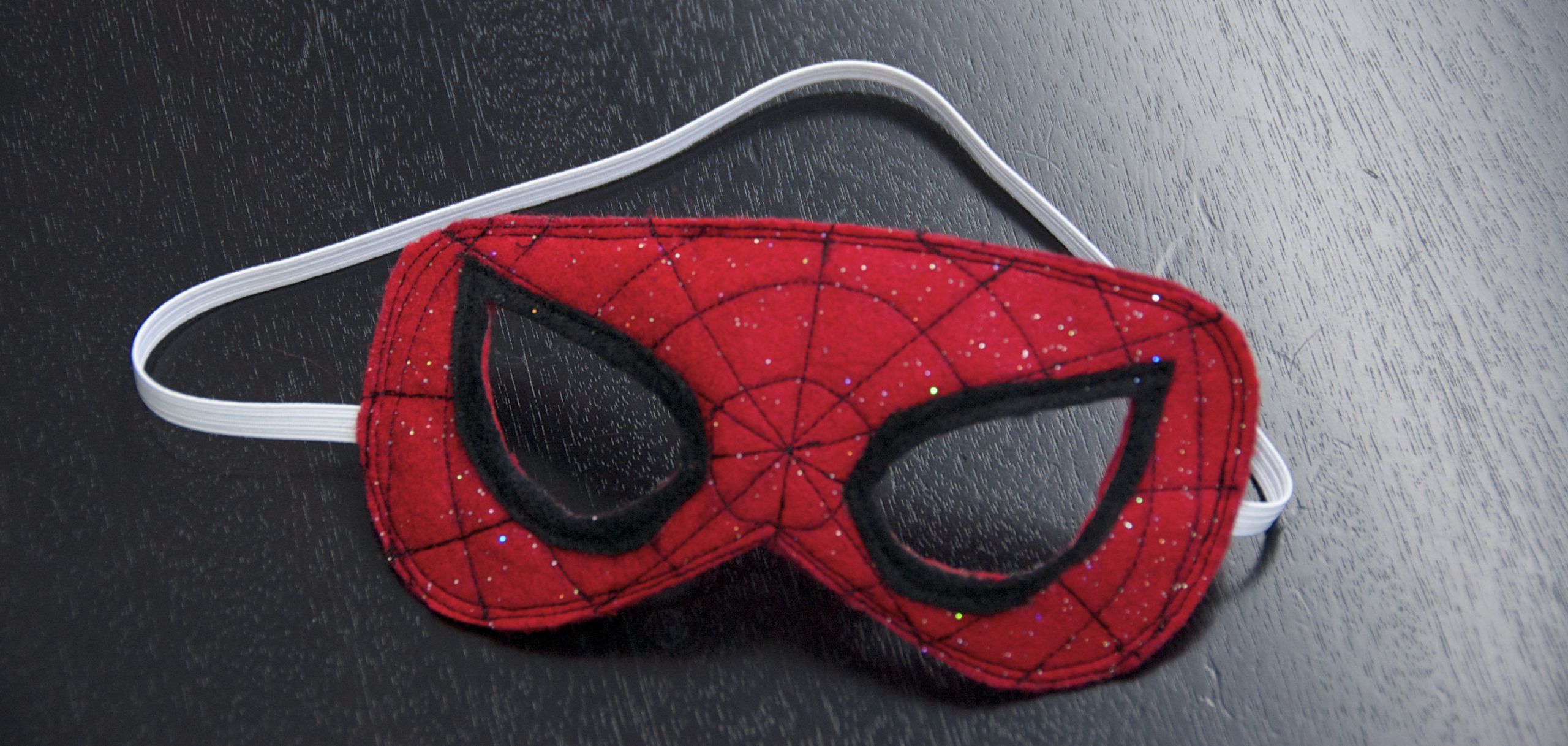 DIY Spiderman Mask
 DIY Spiderman Mask