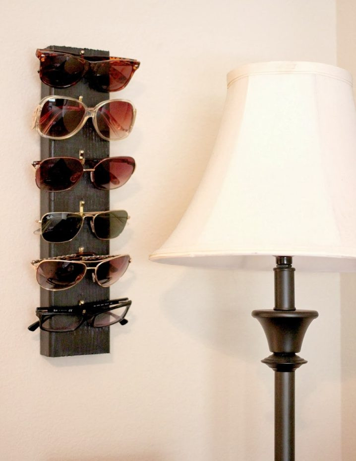 DIY Sunglasses Rack
 18 DIY Sunglasses Holders To Keep Your Sunnies Organized