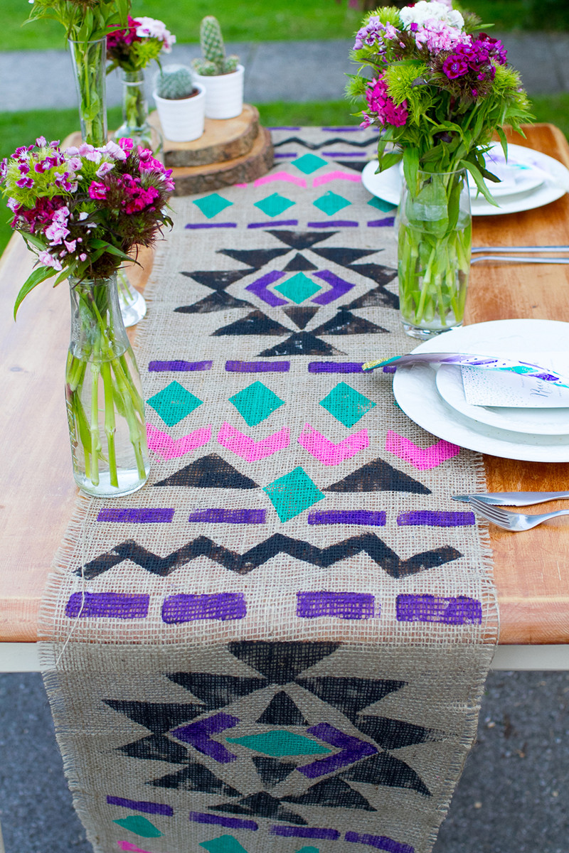 DIY Table Runner Wedding
 DIY Aztec Table Runner how to make an aztec table runner