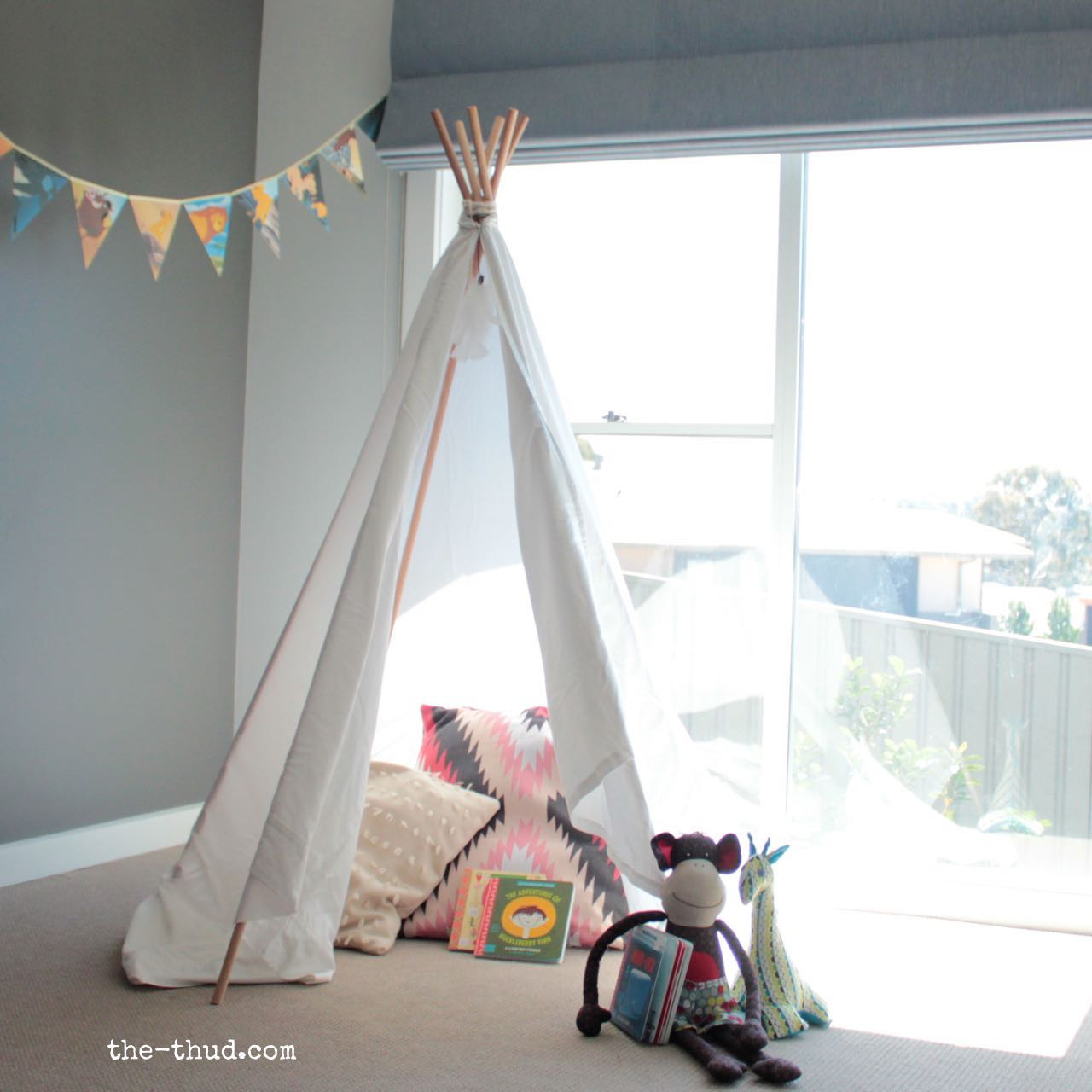 DIY Teepee For Toddler
 DIY Kids Teepee The Thud