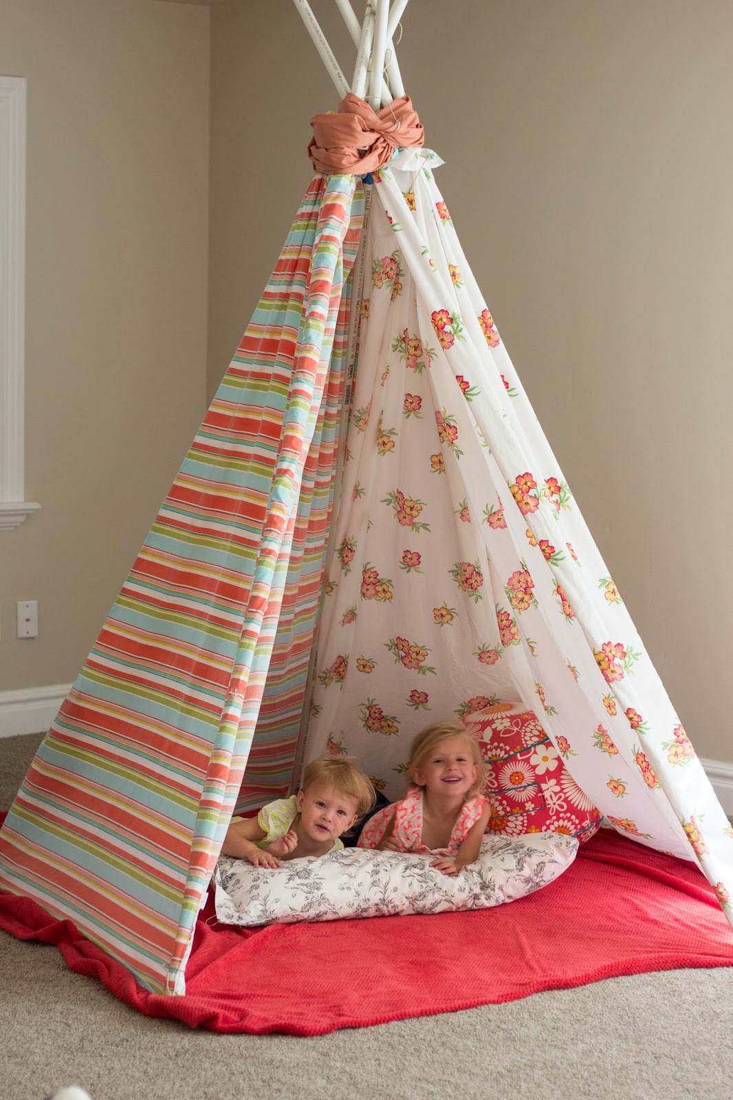 DIY Teepee For Toddler
 do it yourself divas DIY Teepee