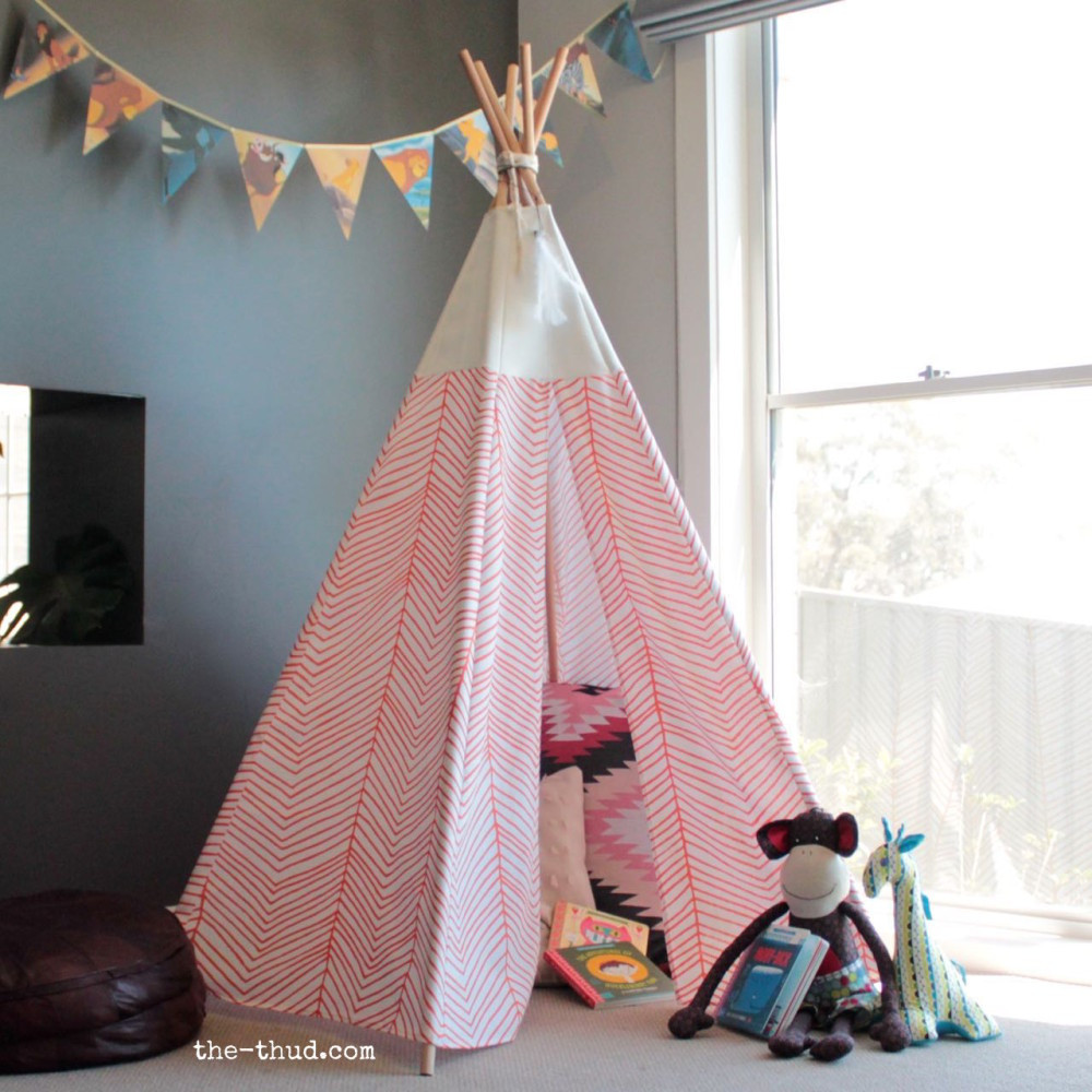 DIY Teepee For Toddler
 DIY Kids Teepee The Thud