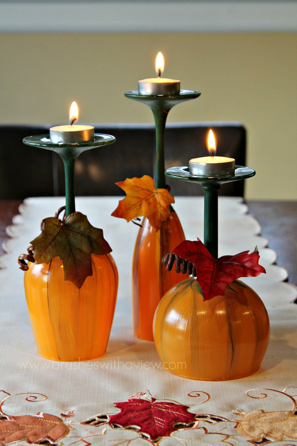 DIY Thanksgiving Decorations Ideas
 16 Beautiful Handmade Thanksgiving Decoration Ideas You