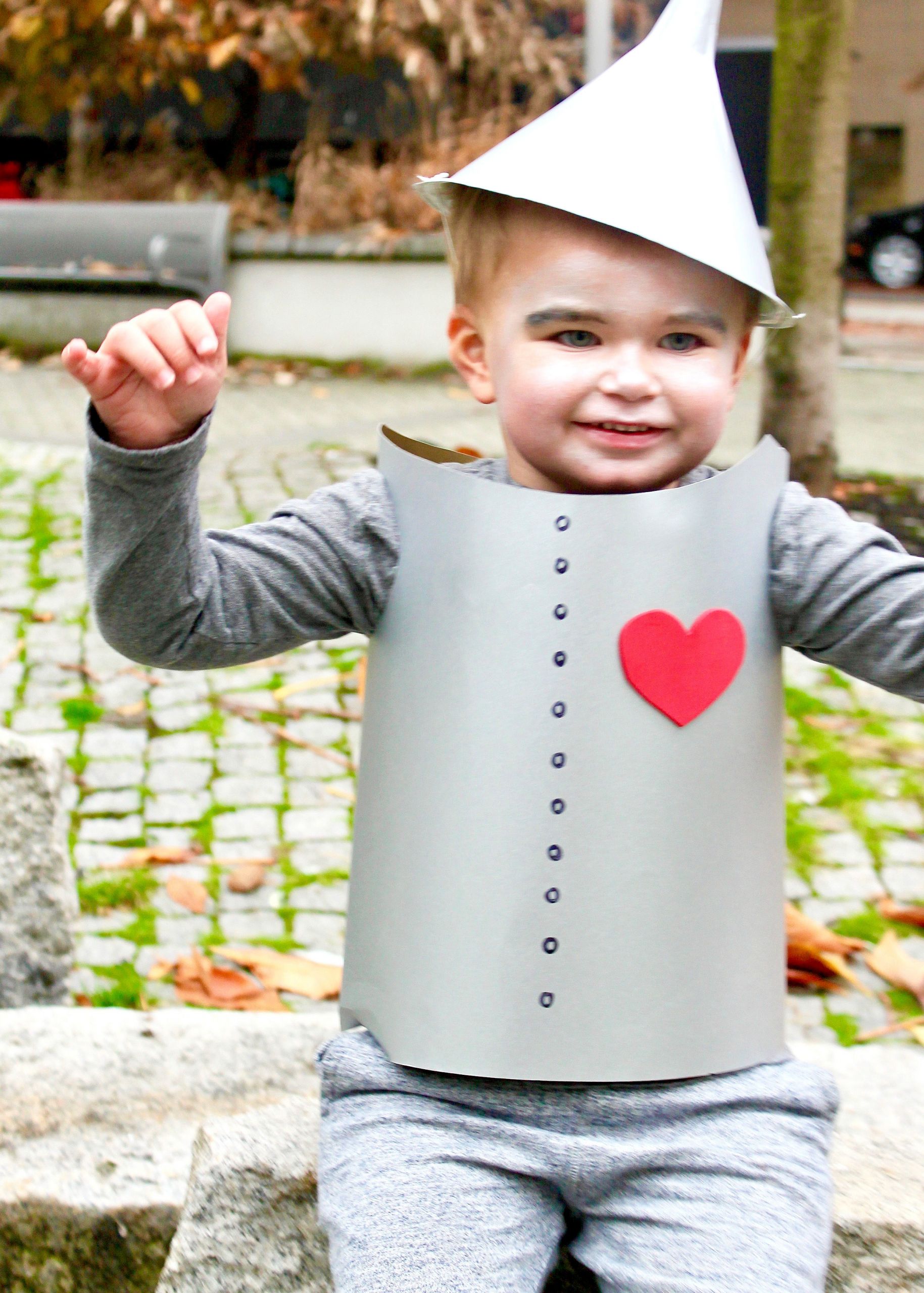 DIY Tin Man Costume
 DIY Tin Man Costume This Sweet Happy Life