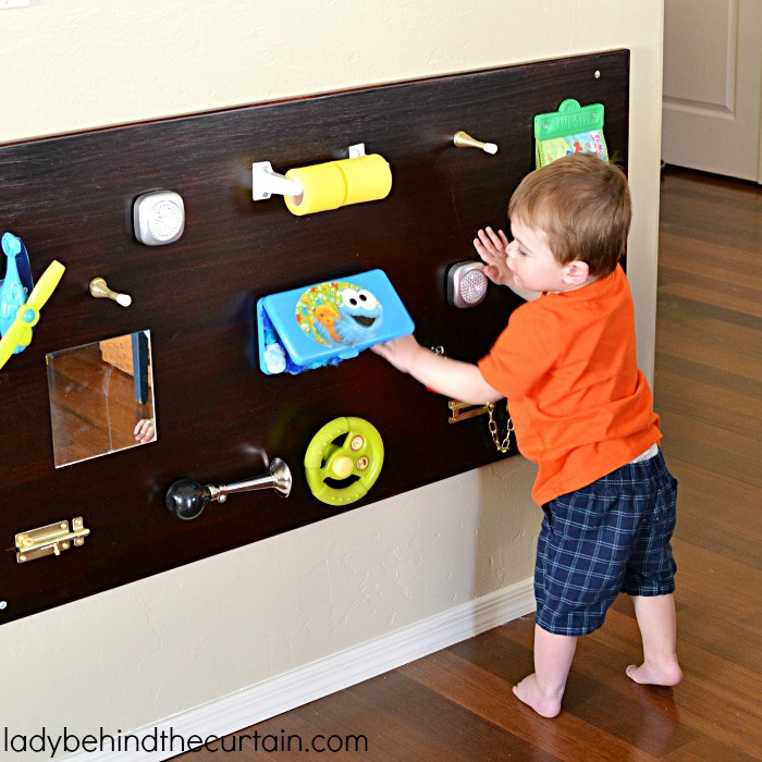 DIY Toddler Activity Board
 Toddler DIY Sensory Board