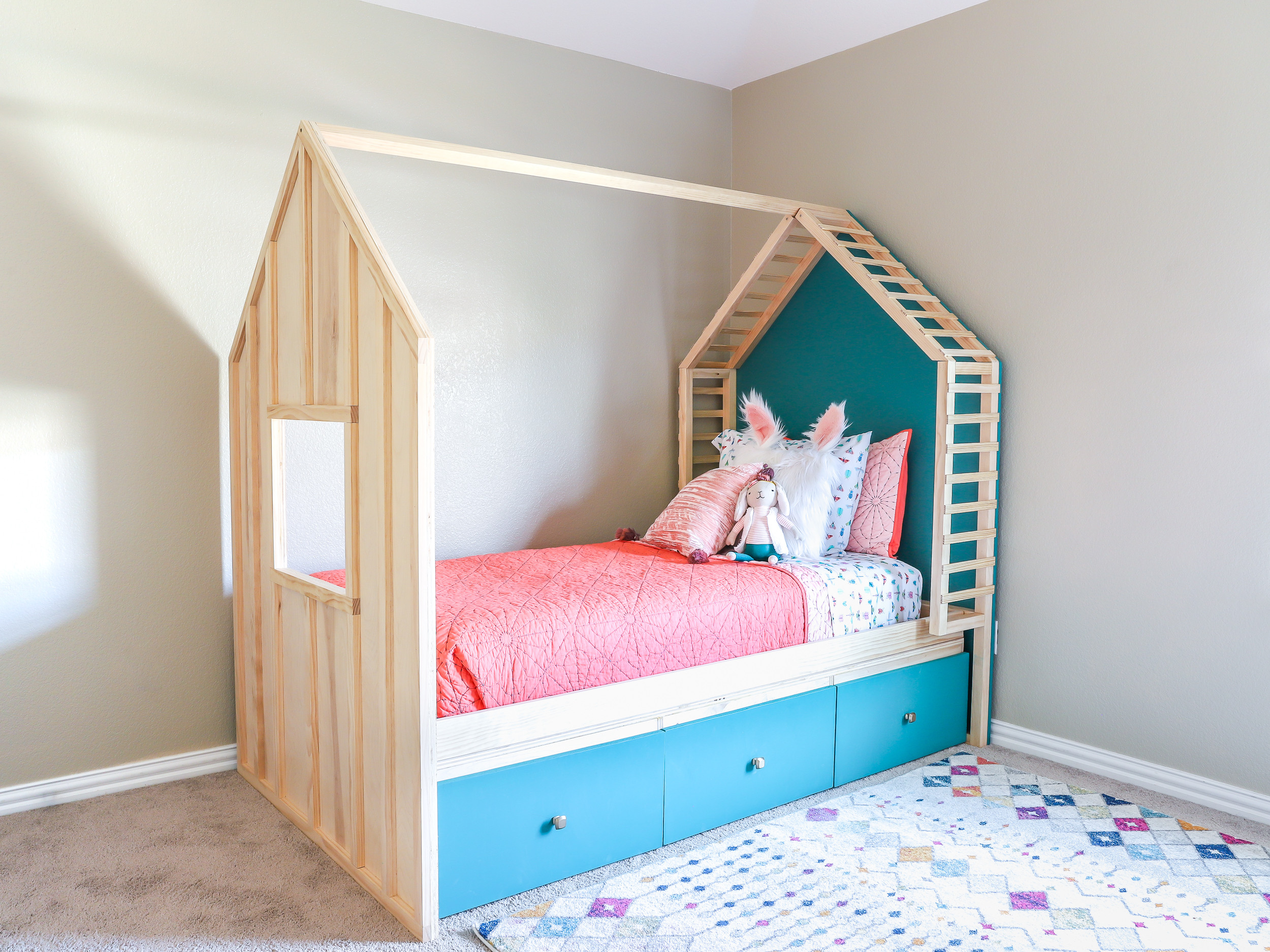 DIY Toddler Bed With Storage
 How to build a DIY kids house bed with storage build