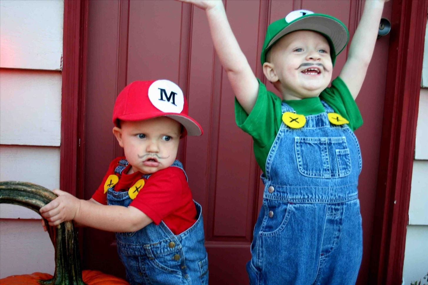 DIY Toddler Costume
 10 Cheap Easy & Awesome DIY Halloween Costumes for Kids