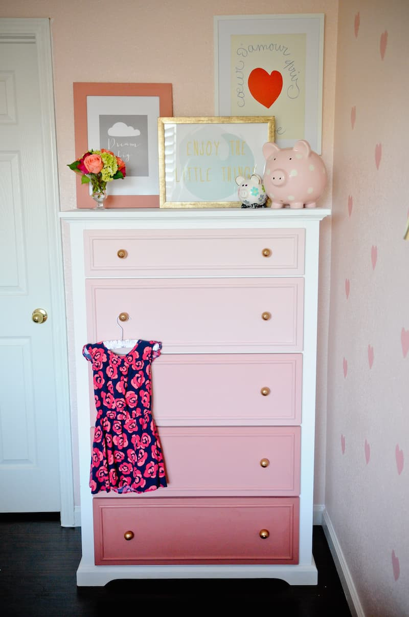 DIY Toddler Girl Room Decor
 15 Chic DIY Decor Projects for Lovers of Pink
