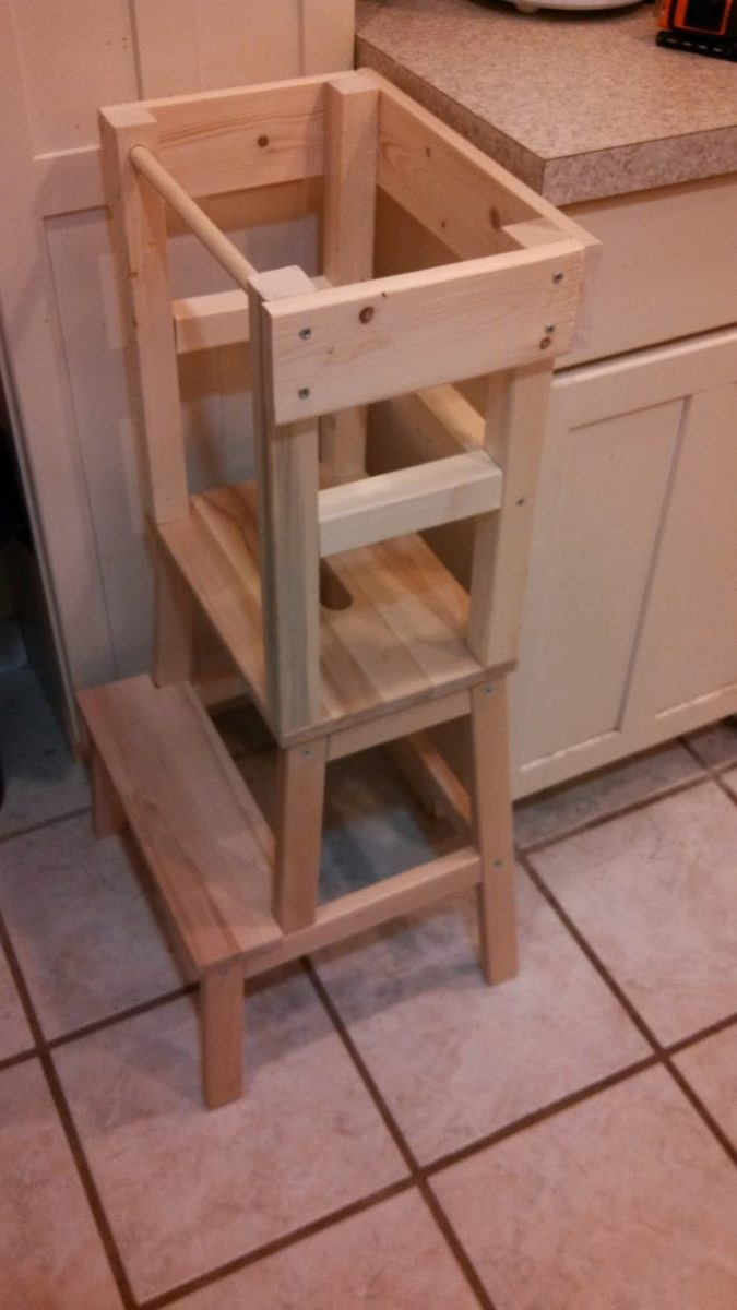 DIY Toddler Step Stool
 Build a learning tower for the kids