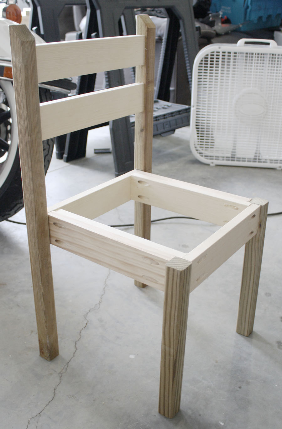 DIY Toddler Table And Chairs
 How To Build A DIY Kids Chair