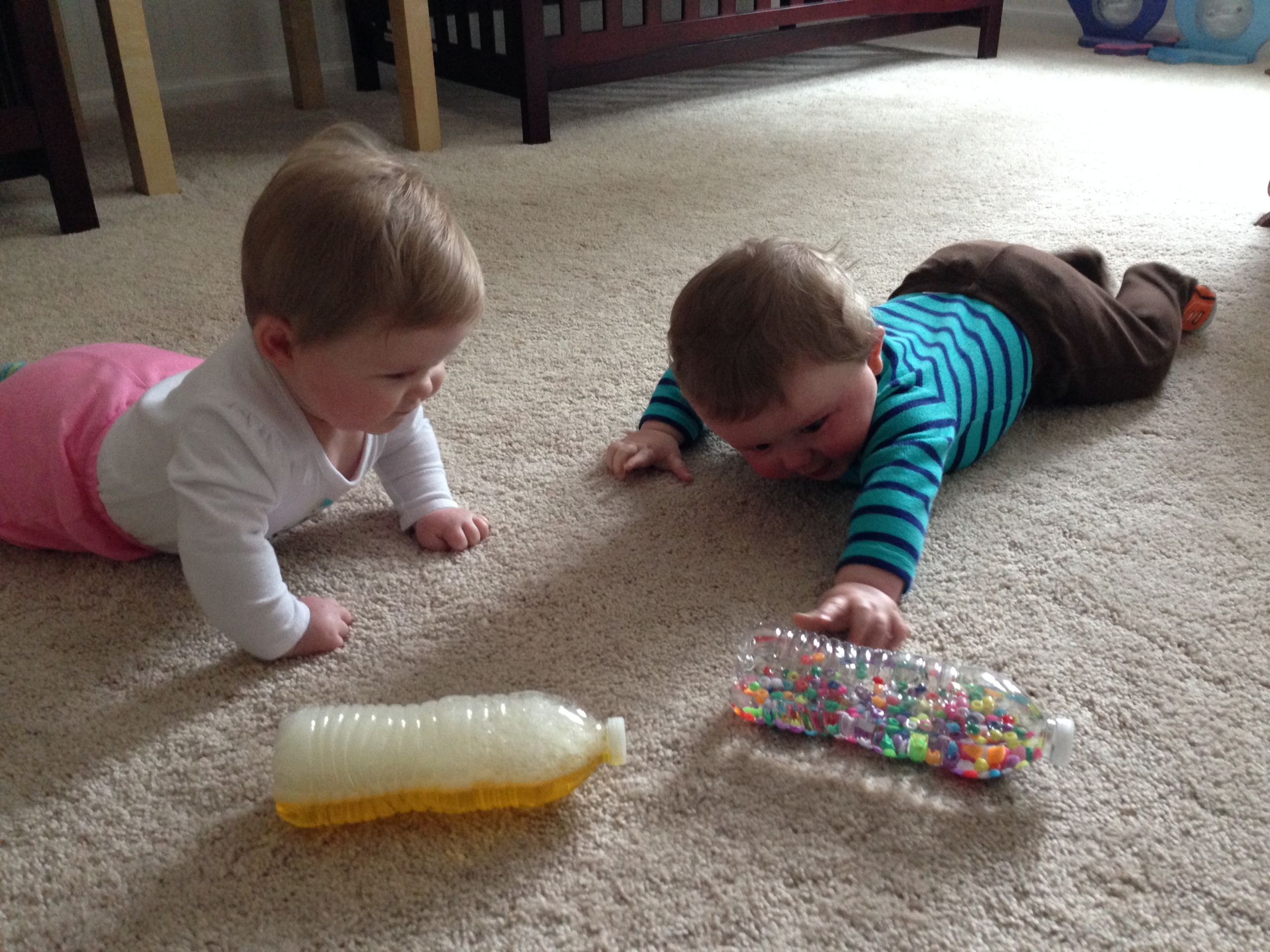 DIY Toddler Toy
 DIY baby toddler toys Sensory Bottles and Treasure