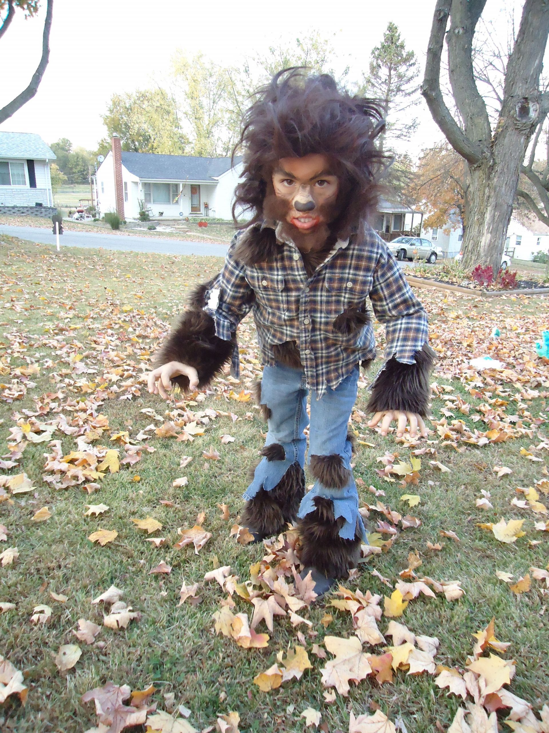 DIY Toddler Wolf Costume
 halloween costume