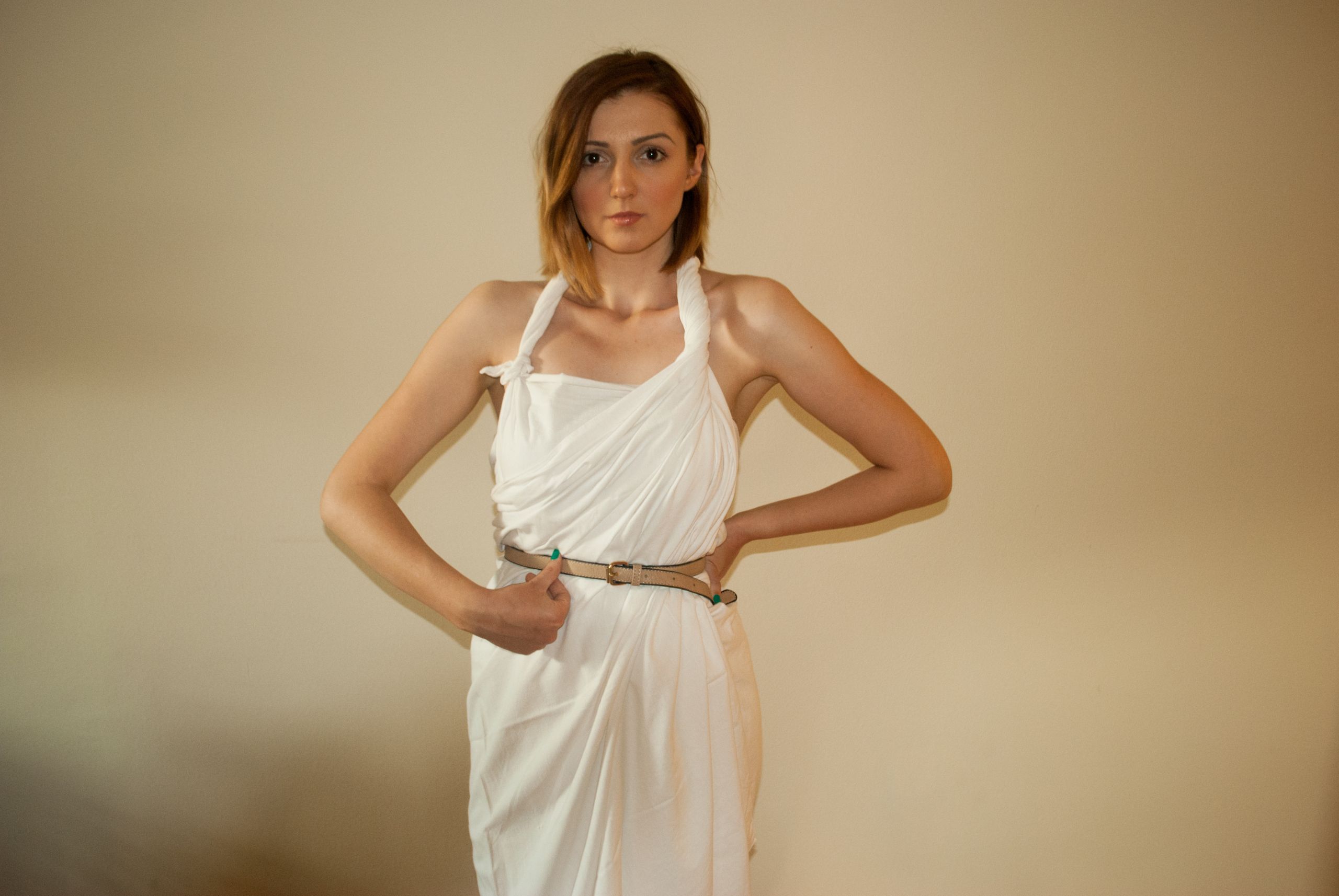 DIY Toga Costumes
 2 Easy Ways to Make a Female Toga with wikiHow