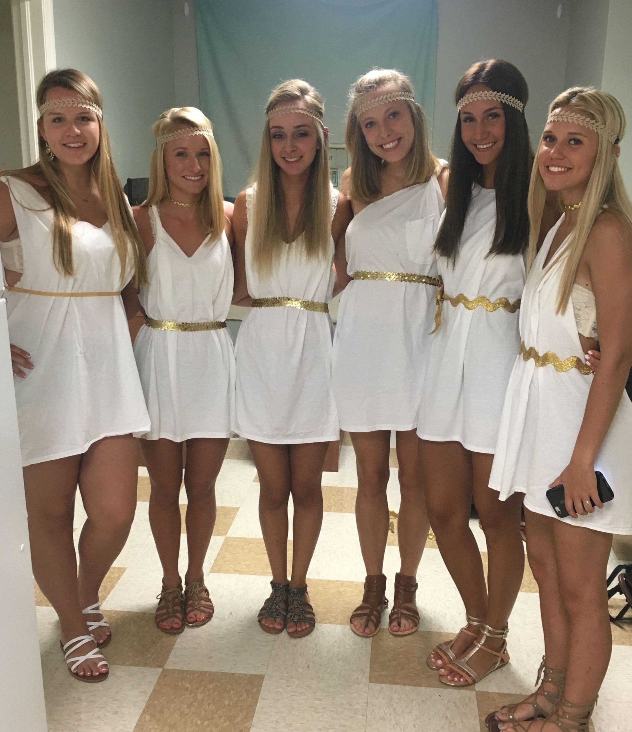 DIY Toga Costumes
 Toga party With images