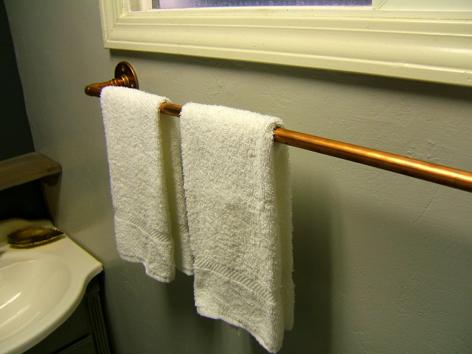 DIY Towel Racks
 Have a fantastic weekend folks I meant to post this