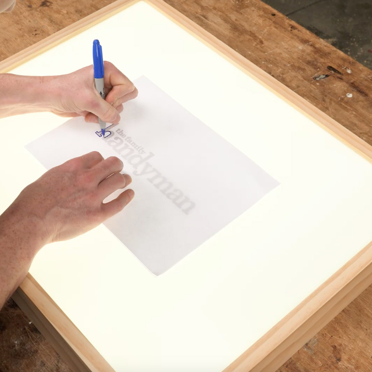 DIY Tracing Lightbox
 How To Build A Quick DIY Light Box