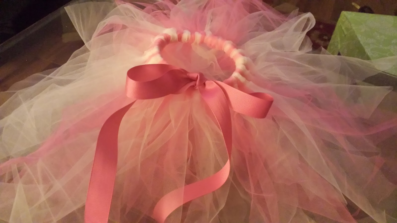 DIY Tutu Baby
 I ll Take My Wine in a Sippy Cup DIY baby girl NO SEW