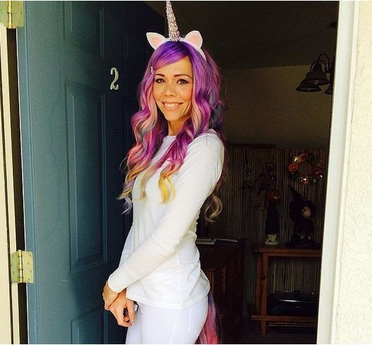 DIY Unicorn Costume For Adults
 Resultado de imagen de disfraz unicornio casero