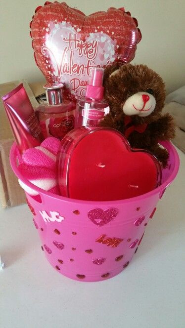 DIY Valentines Gifts For Friends
 7 Sweet and Thoughtful Valentine s Gift Ideas Your