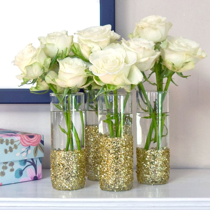 DIY Vase Decorating
 20 Bud DIY Flower Vase Ideas to Add Beauty Into Your