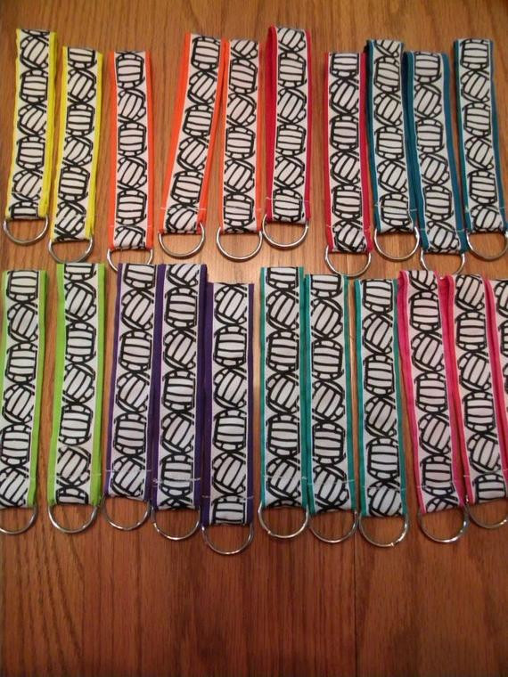 DIY Volleyball Gifts
 Volleyball keychain bag tags