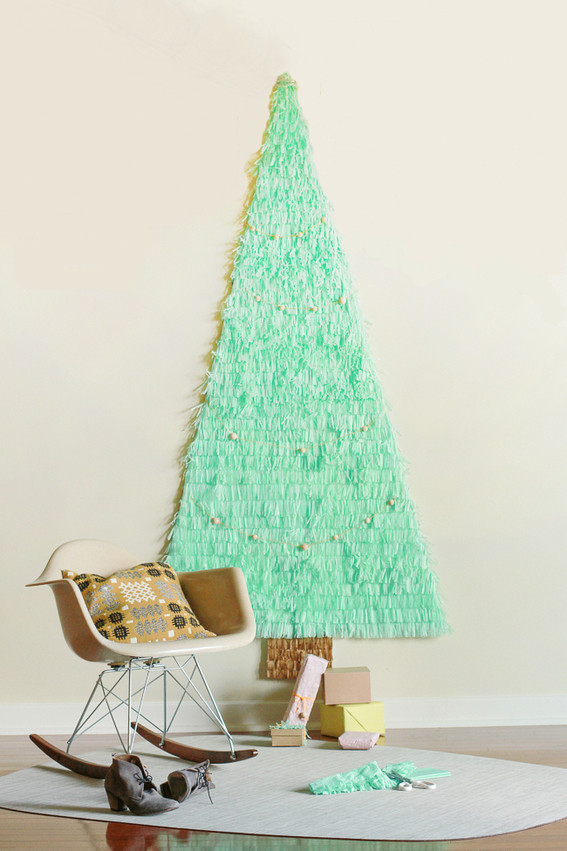 DIY Wall Christmas Tree
 How to Make a Fun and Festive Space Saving Christmas Tree