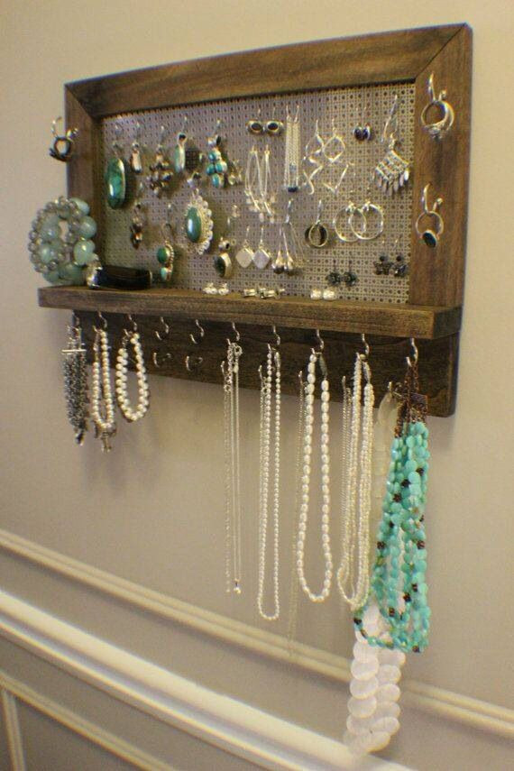 DIY Wall Mounted Jewelry Organizer
 Earring Holder with Plastic Canvas With images