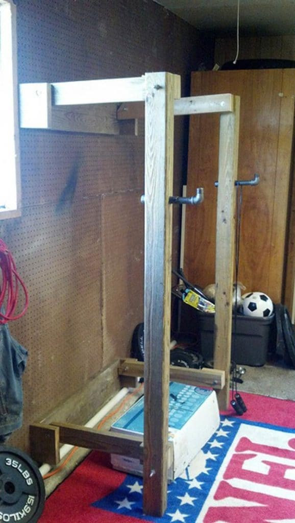 DIY Wall Mounted Squat Rack
 13 Healthy and Easy to Do Homemade Squat Rack Ideas and