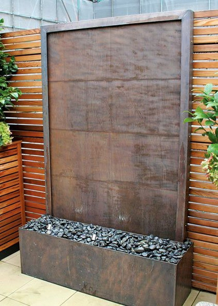 DIY Water Wall Outdoor
 DIY glass water wall – Your Projects OBN